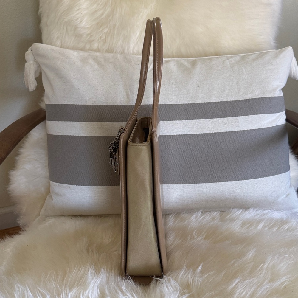 CHRISTIAN DIOR- Authentic 🍀EUC! LADY DIOR!! Beige Top Handle Bag - Picture 8 of 15